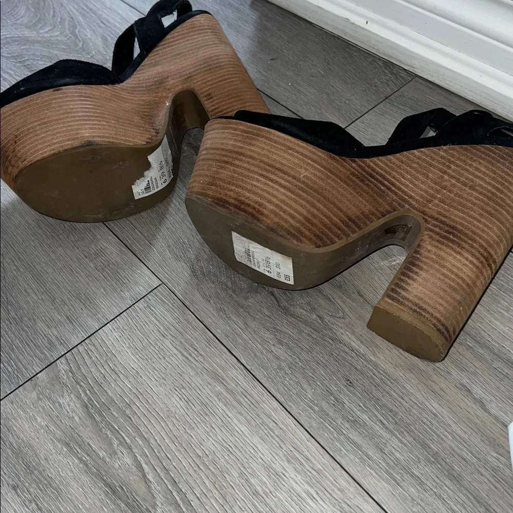 Black Platform Sandals